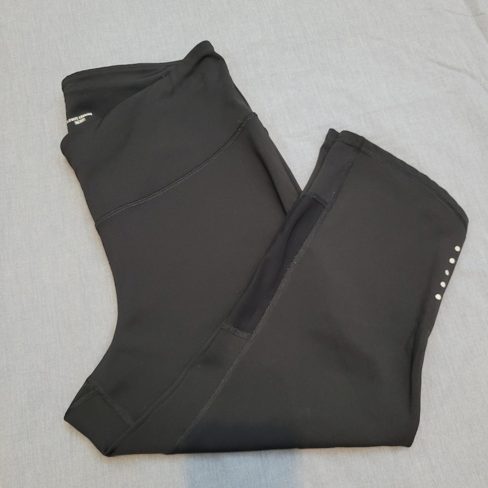 Old Navy Black Active Leggings 1/2
